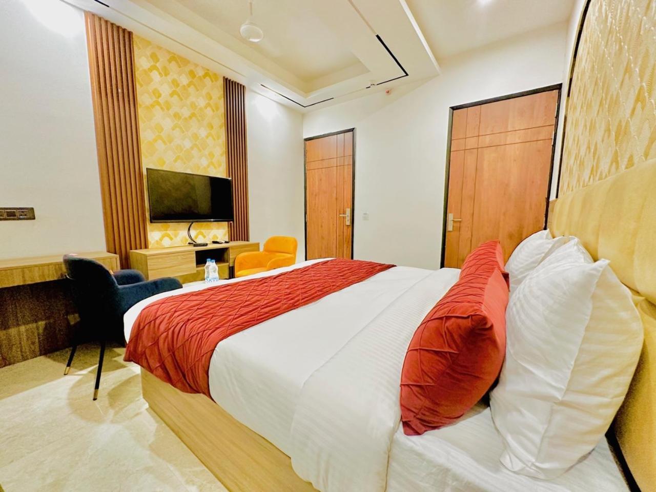 ניו דלהי Hotel Hsp Plaza מראה חיצוני תמונה